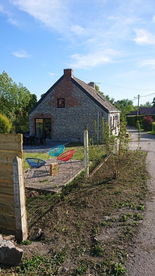 Le 3 De Gussignies Villa Exterior photo